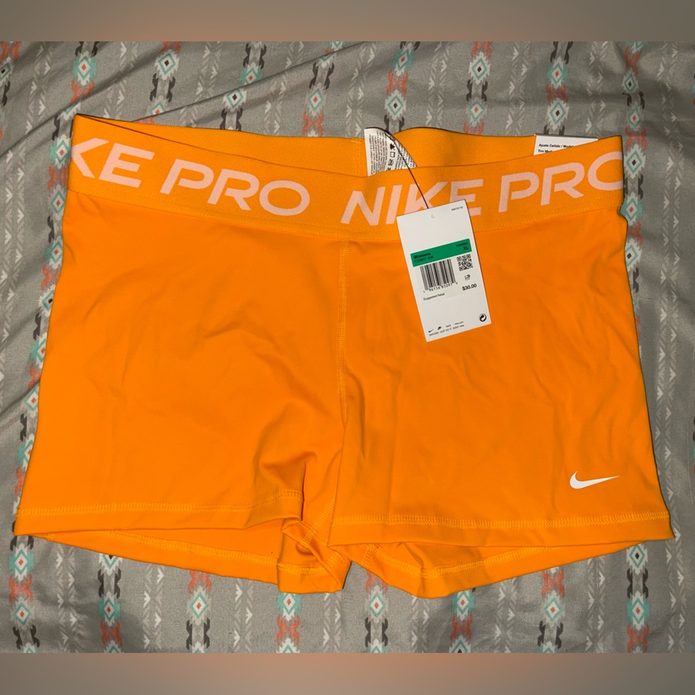 Nike Pro Women's Shorts BNWT